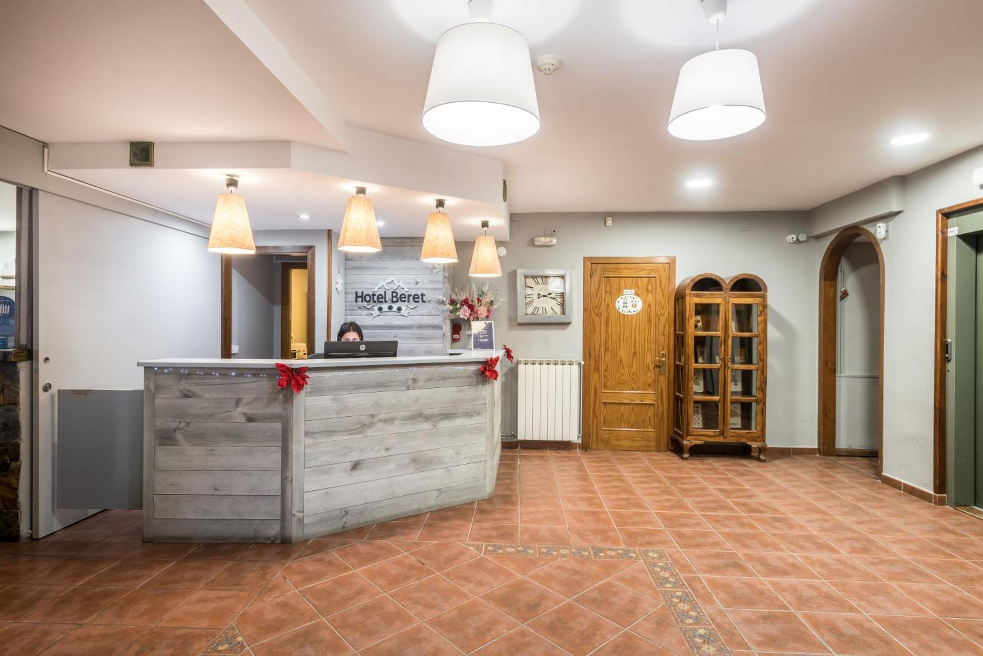 Hotel Snoe Beret Vielha Dış mekan fotoğraf
